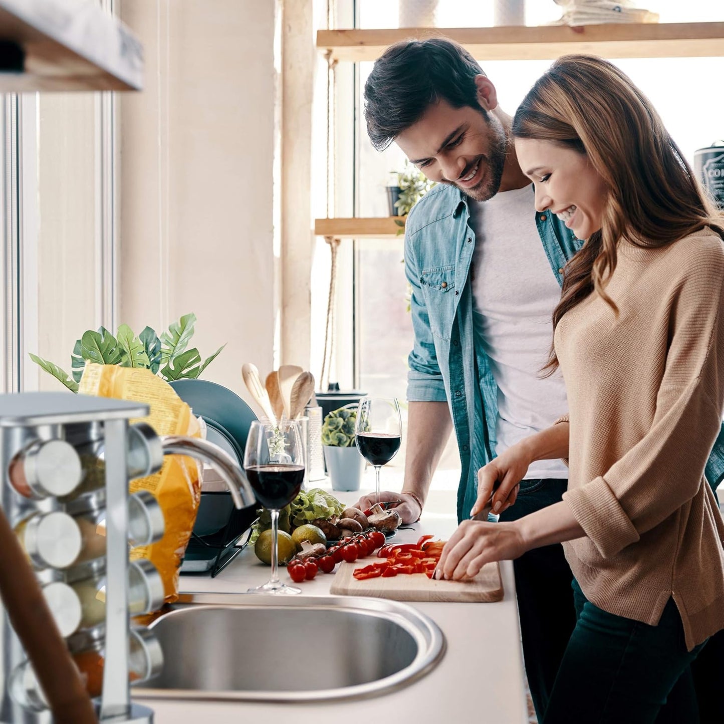 relaxdays 10026459, argenté Carrousel, 16 pots en verre, Présentoir à épices inox, rotatif 4